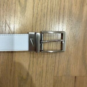 Nike Reversible White/Black Golf Belt for Men